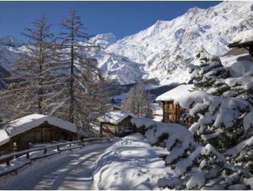 Skidorf: Saas-Fee-1