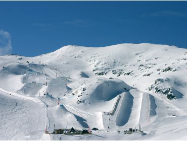 Skidorf Sonniges, schneesicheres Skidorf mit gutem Après-Ski-9