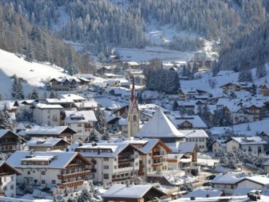 Skidorf Selva di Val Gardena / Wolkenstein in Gröden