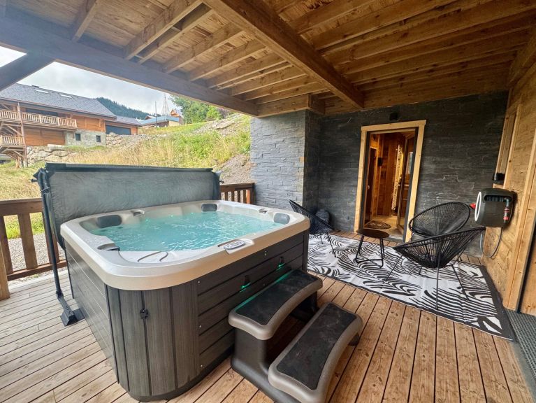 Ferienwohnung la Vora Alpin