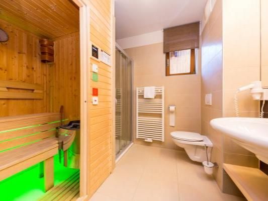 Ferienwohnung Sissipark Schönberg-Lachtal Studio mit eigener Sauna