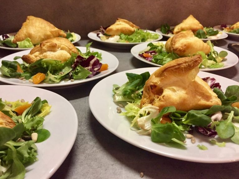 Ferienhaus Oz Gelinotte Catering-Service, Sauna und Whirlpool inklusive