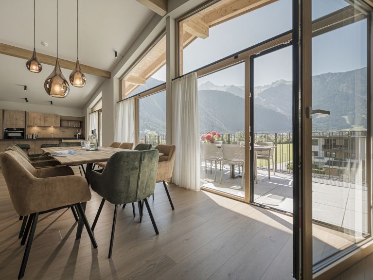 Ferienwohnung Schrofenblick