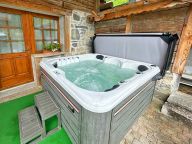 Ferienhaus Petit Châtel mit Außenwhirlpool-3