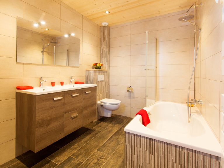 Ferienhaus Paradise Star mit Sauna und Außenwhirlpool