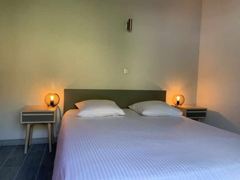 Ferienwohnung de Sarenne mit Außenwhirlpool