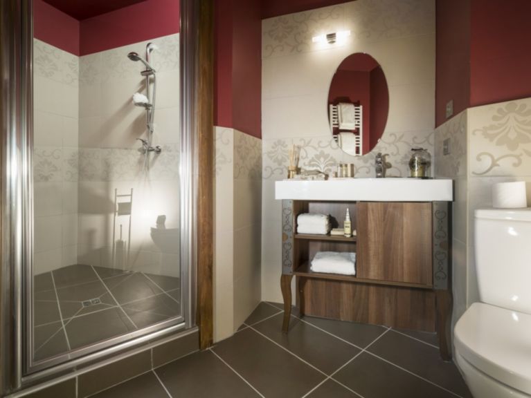 Ferienwohnung Montagnettes Le Hameau du Kashmir