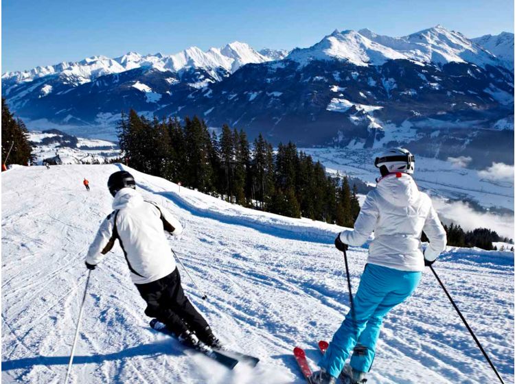 Skidorf Authentisches Skidorf mit gemütlichem Ortskern-2