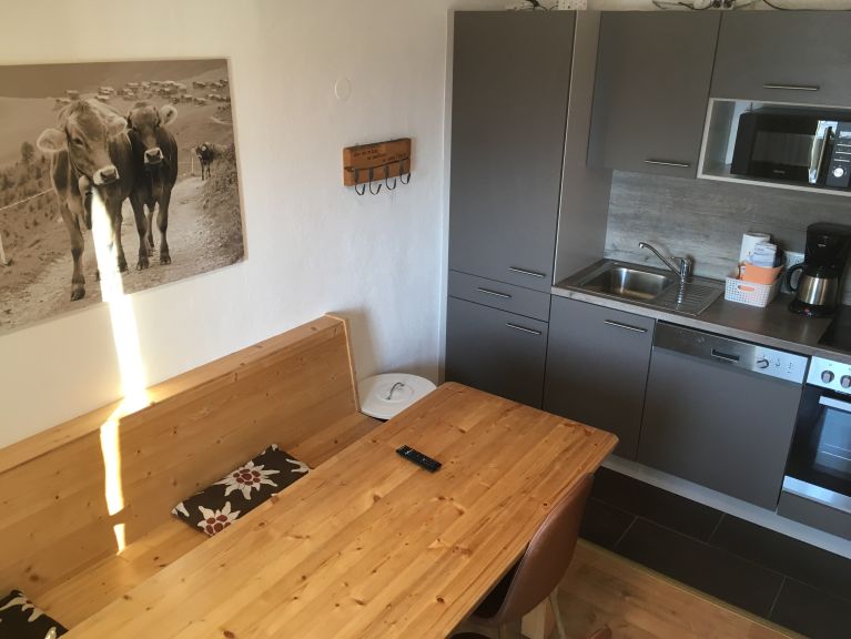 Ferienhaus Edelweiss am See Ganzes Gebäude, inklusive Gemeinschaftsküche und Esszimmer