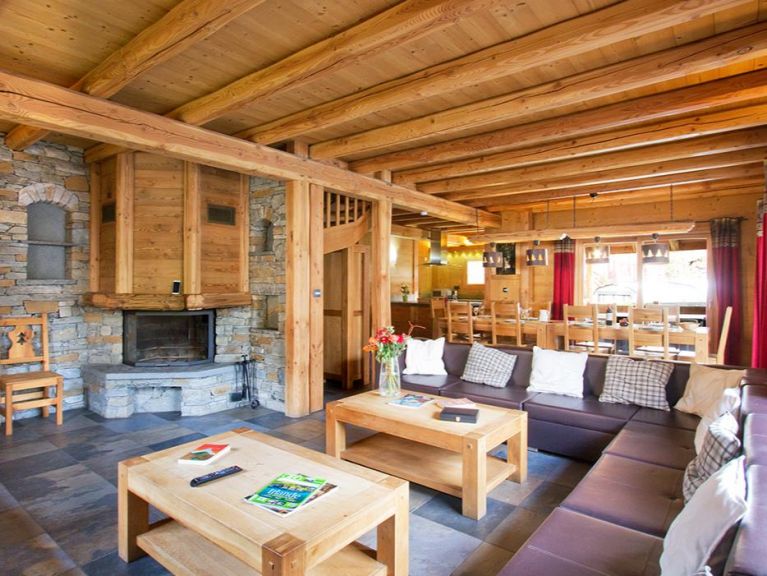 Ferienhaus Le Renard Lodge mit privatem Pool und Sauna
