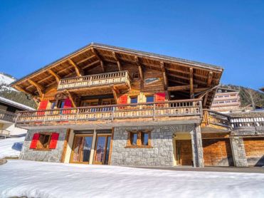 Großes Chalet
