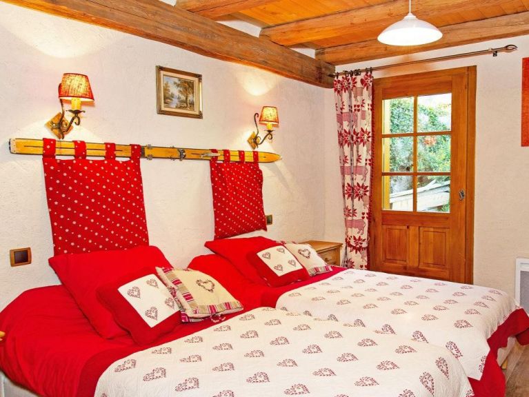 Ferienhaus Petit Châtel mit Außenwhirlpool
