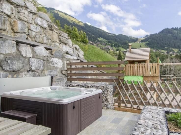 Ferienwohnung La Belette mit Außenwhirlpool