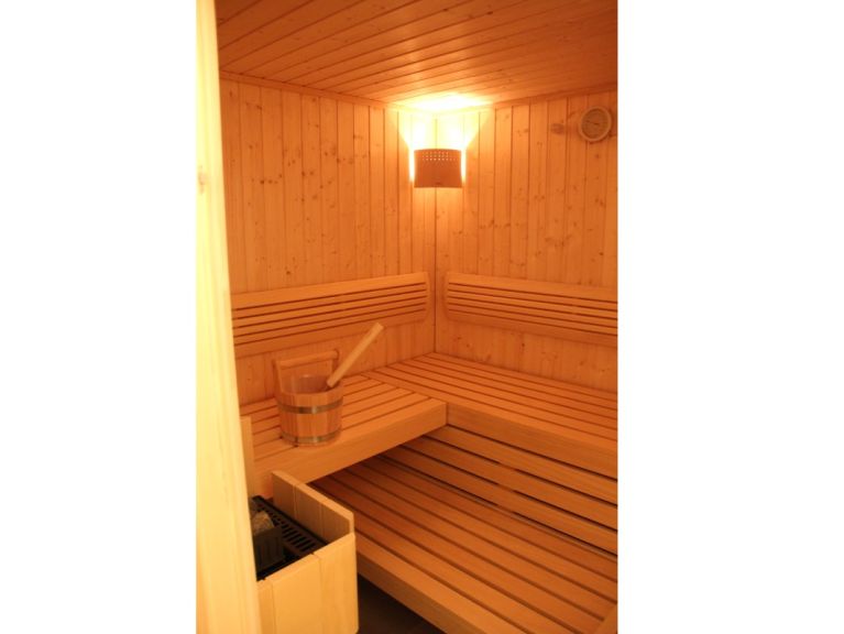 Ferienhaus Jované Kombination