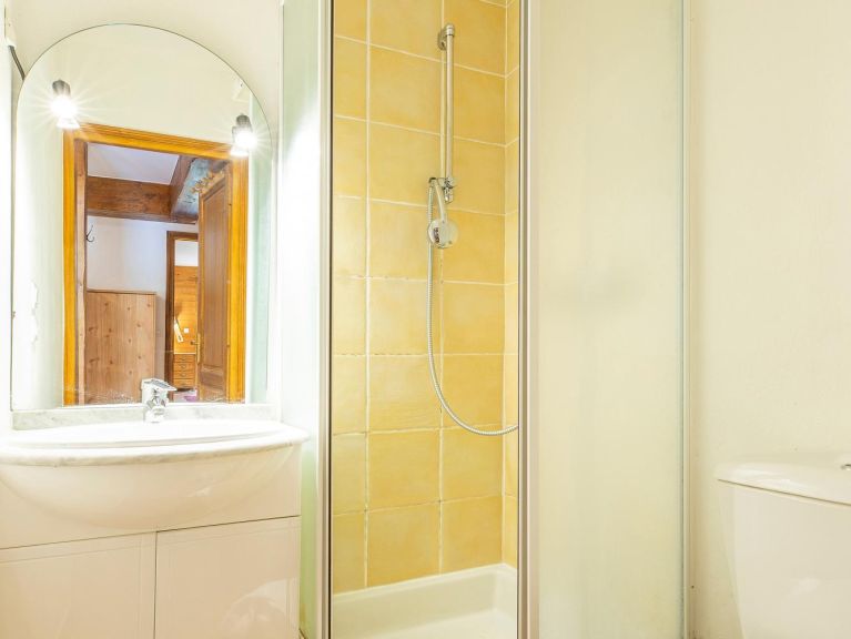 Ferienhaus Doron Ferienwohnung Bettaix Alice