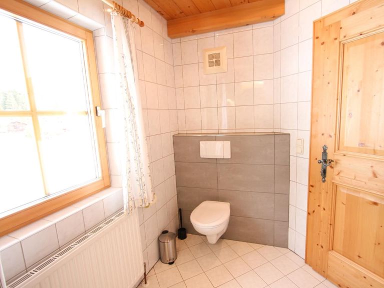 Ferienwohnung Skilift mit eigener Sauna (max. 4 Erwachsene und 2 Kinder)
