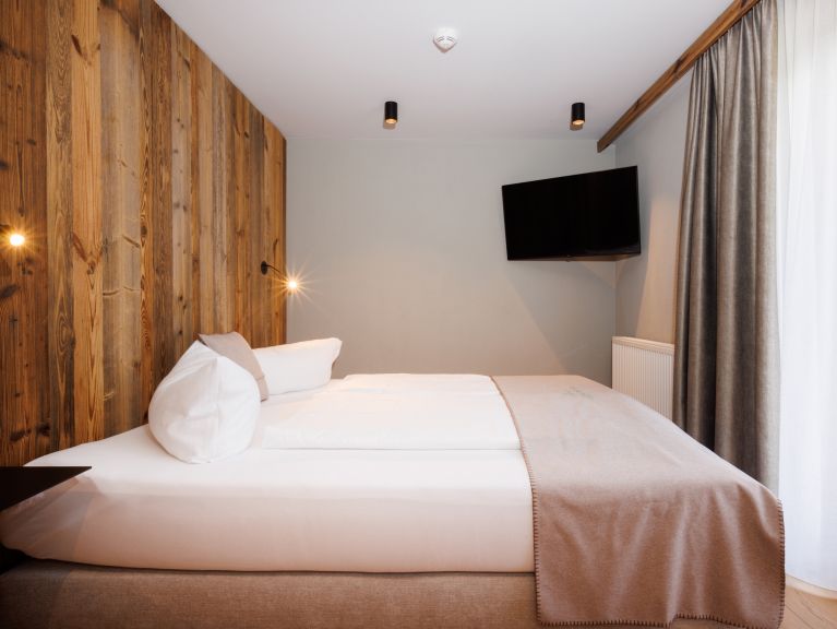 Ferienwohnung Schrofenblick