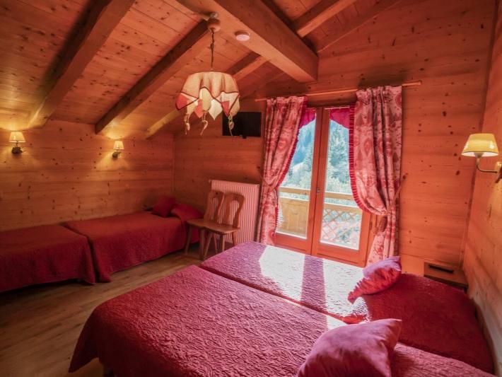 Ferienhaus Le Noisetier mit Aussen-Whirlpool