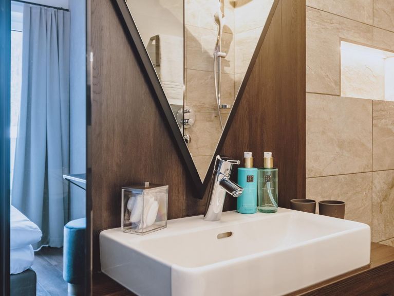 Ferienwohnung Glemm by Avenida Penthouse mit Bergblick, eigener Sauna, Infrarotkabine und Whirlpool