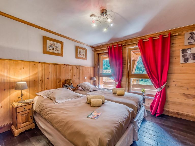 Ferienhaus Iseran mit Außenwhirlpool, Sauna und Hammam