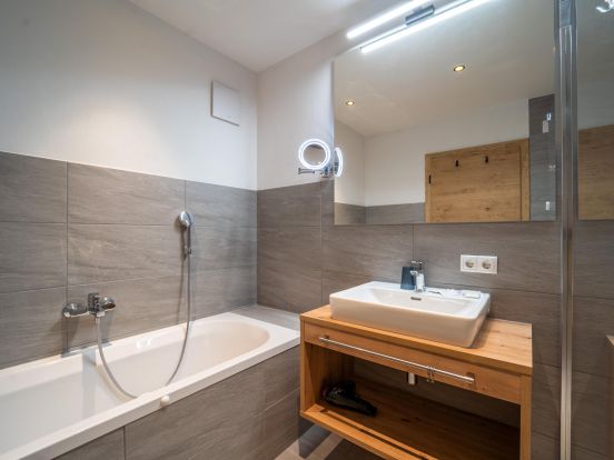 Ferienwohnung Pettneu-14