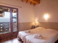 Ferienhaus Le Chazalet Sauna, Außenwhirlpool und Catering-Service inklusive + Le Petit Chazalet-24