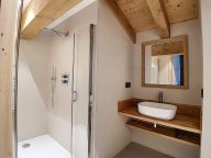 Ferienwohnung Chalet 2000 mit Außenwhirlpool-16