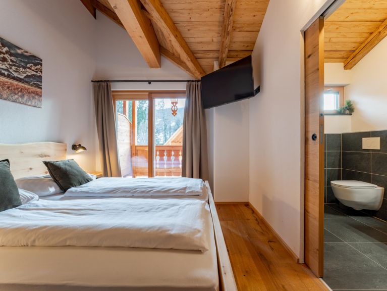 Ferienwohnung AlmApART 	7-4