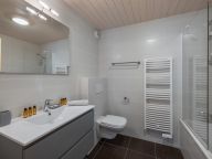 Ferienhaus Etringa-11