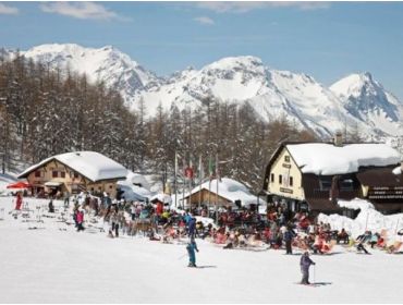 Skidorf Lebhaftes, beliebtes und sonniges Skidorf mit vielen Bars-5