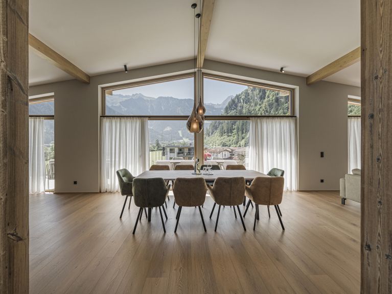 Ferienwohnung Schrofenblick