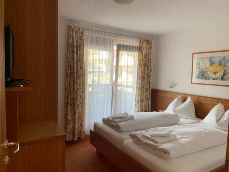 Ferienhaus Tirolerhof Apart Catering-Service inklusive