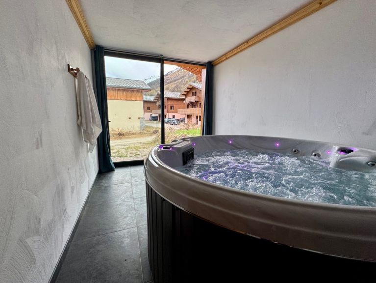 Ferienhaus Lacuzon mit privater Sauna