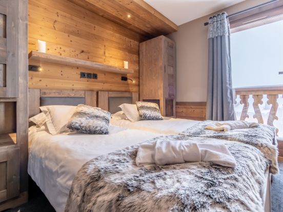 Ferienwohnung Altitude-8