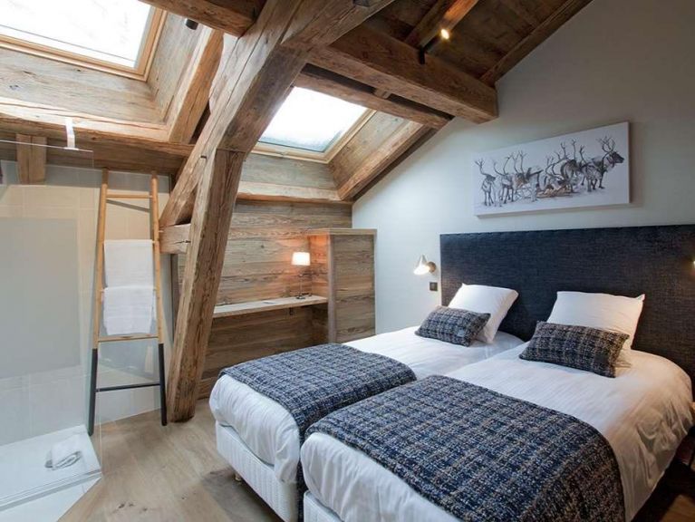 Ferienhaus Le Lys mit eigenem Pool