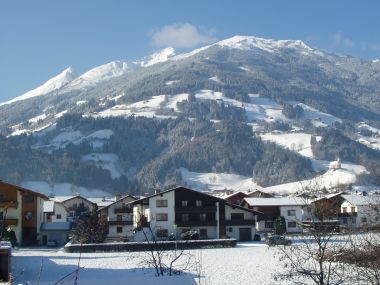 Skidorf Uderns (bei Fügen)