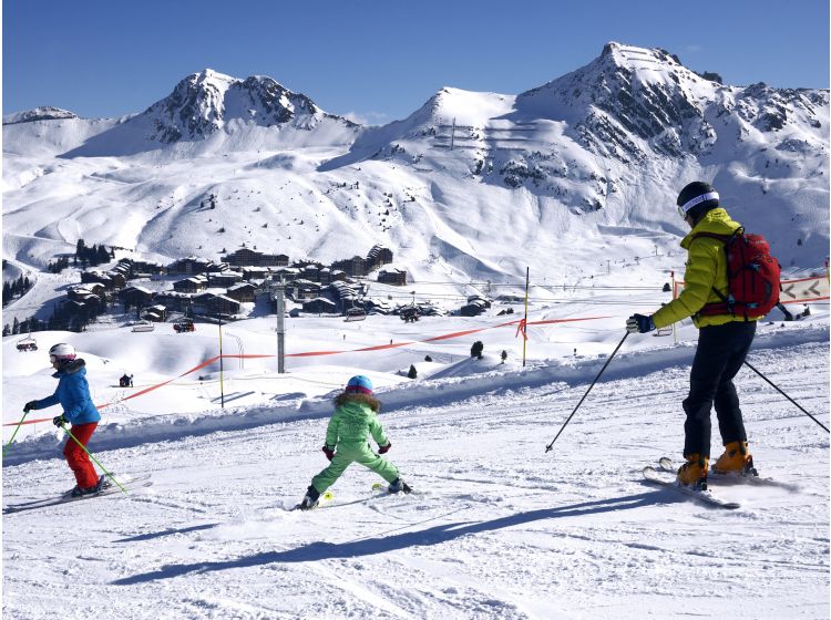 Skidorf Kleines Skidorf, das durch die olympische Bobbahn bekannt wurde-1