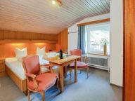 Ferienwohnung Rosemarie-9