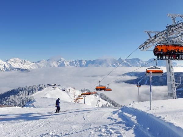 Skidorf Beliebter Skiort mit geselligem Après-Ski-1