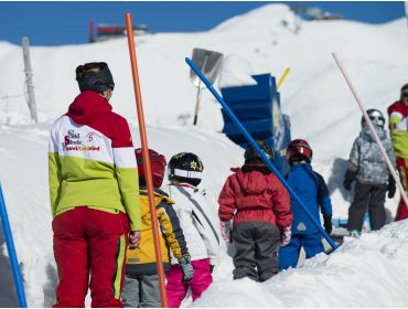 Skidorf Ruhiges, gemütliches Skidorf mit diversen Einrichtungen-6