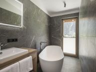 Ferienwohnung Schrofenblick-10