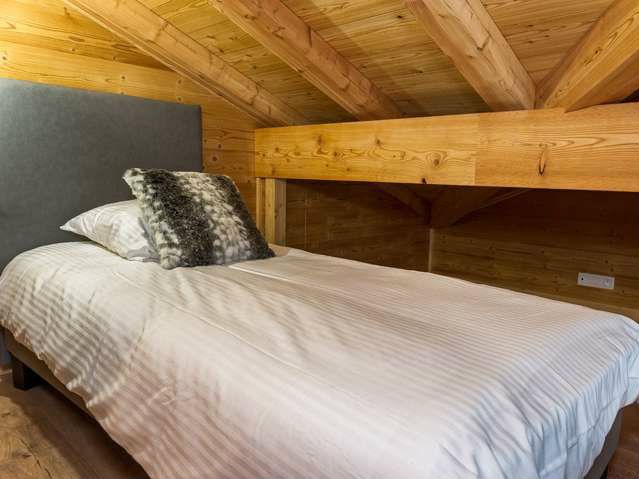 Ferienhaus Emilie mit Außenwhirlpool
