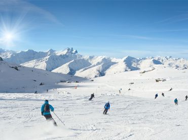 Skifahrer auf der Piste