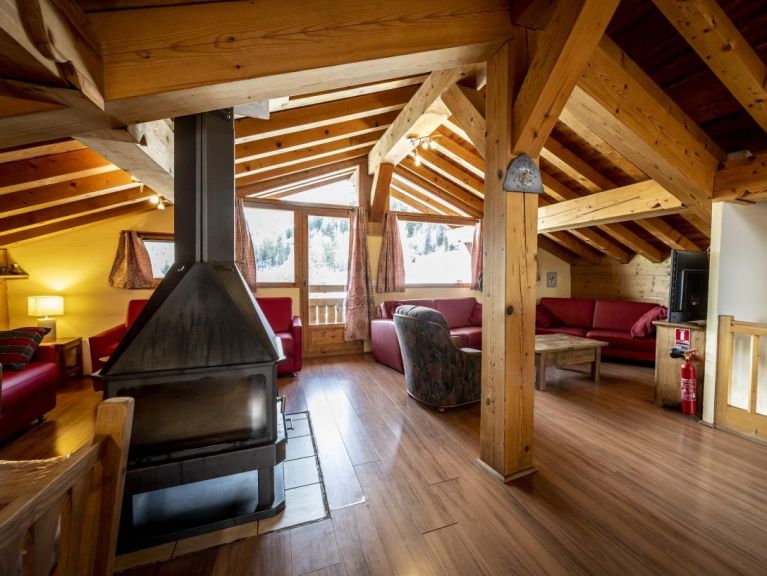 Ferienhaus du Cocoon Mont-Blanc mit Außenwhirlpool