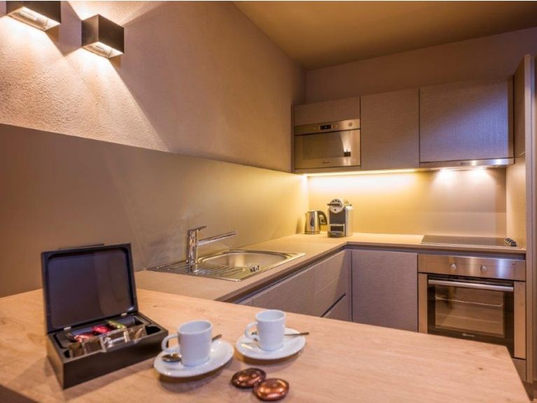 Ferienwohnung Postresidenz Edelweiss mit Privat Sauna