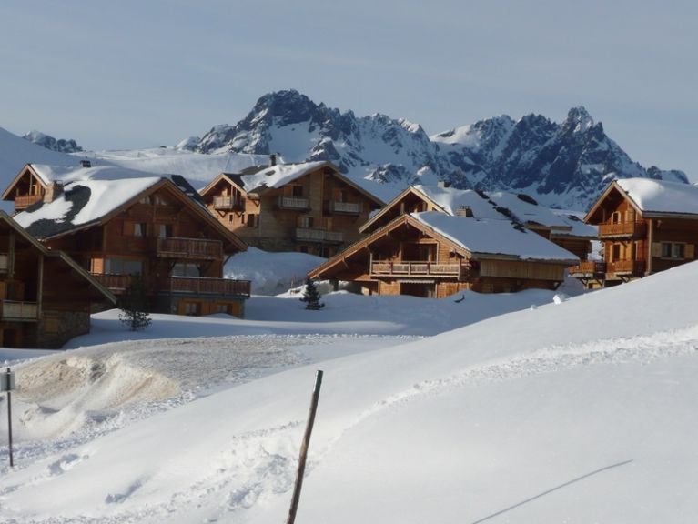 Ferienhaus de L'Altiport Melusine mit Sauna und Whirlpool