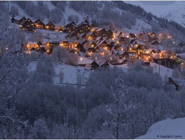 Skidorf: Vaujany-1