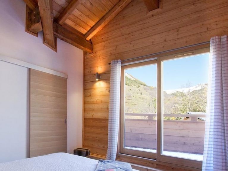 Ferienwohnung de Sarenne mit Außenwhirlpool