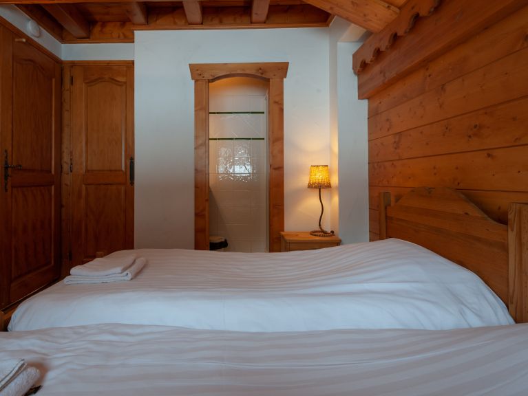 Ferienhaus Le Hameau des Marmottes Combi Les Hameau des Marmottes 14p + 14p mit Sauna, nebeneinander