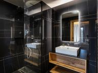 Ferienwohnung L'Orée du Bois mit Außenwhirlpool-18